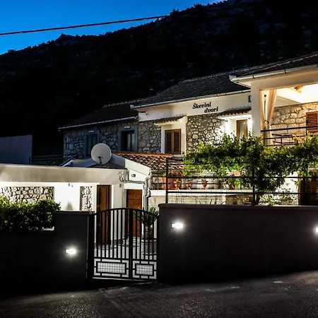 Skevini Dvori Prázdninový dům *