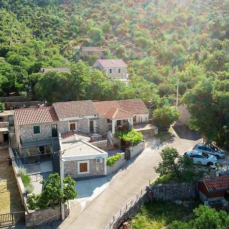 Ferienhaus Skevini Dvori *