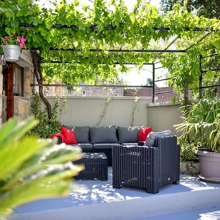 Ferienhaus Skevini Dvori Starigrad Paklenica