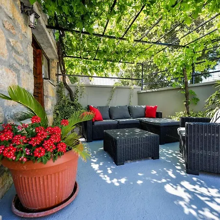 Skevini Dvori Ferienhaus Starigrad Paklenica